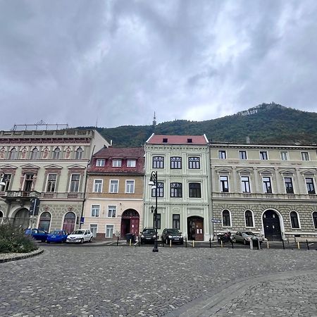 Uptown Studio Brasov Bagian luar foto